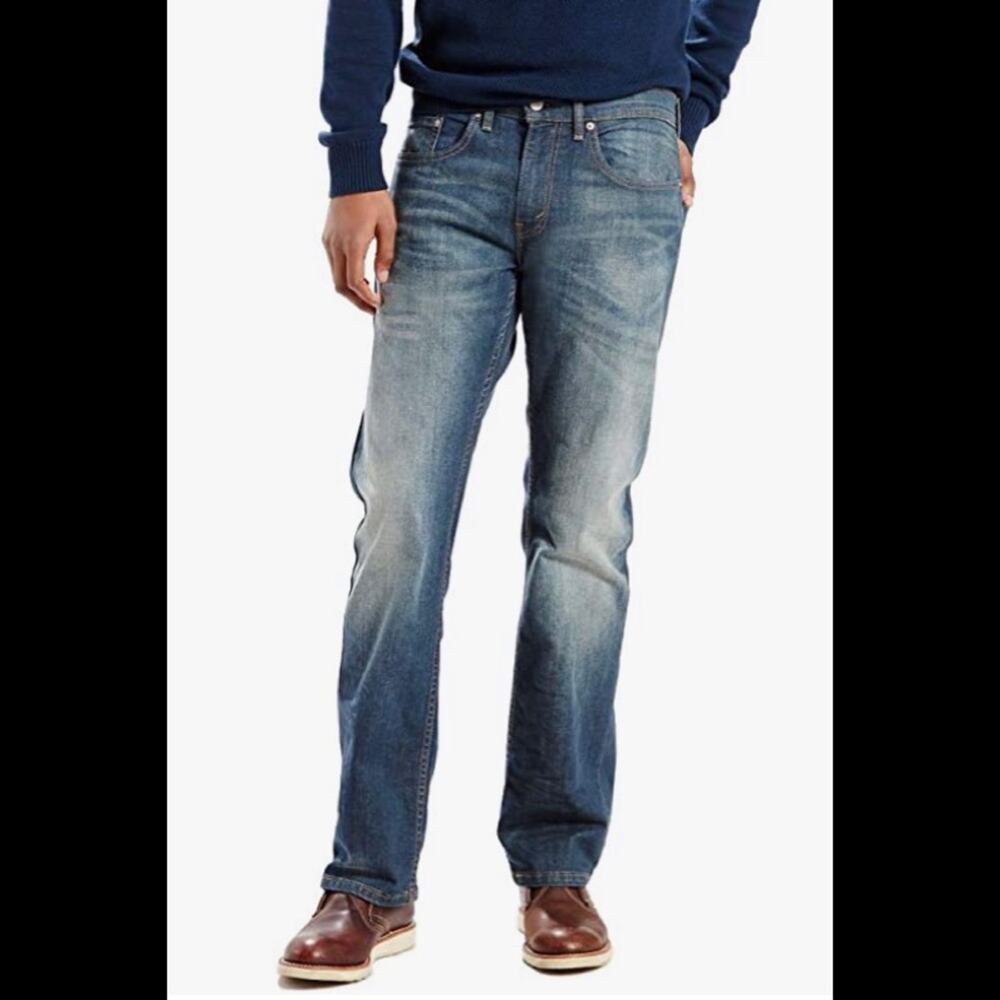 🗣 RARE SIZE Levi's Men's 559 Relaxed Straight Jean 54x32
